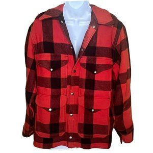 C.C. FILSON Vintage  MENS 38 RED BUFFALO PLAID MACKINAW CRUISER COAT JACKET